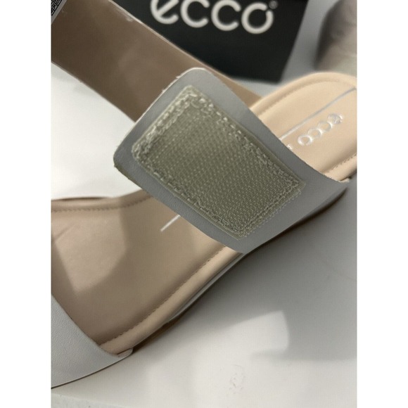 ECCO Shape 35 Wedge White Sandal 2 Strap Leather NIB Size 9 9.5 - Picture 5 of 9